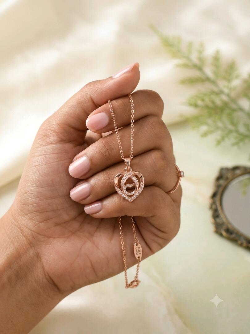 Elegant Rose Gold Heart Crystal Pendant Necklace